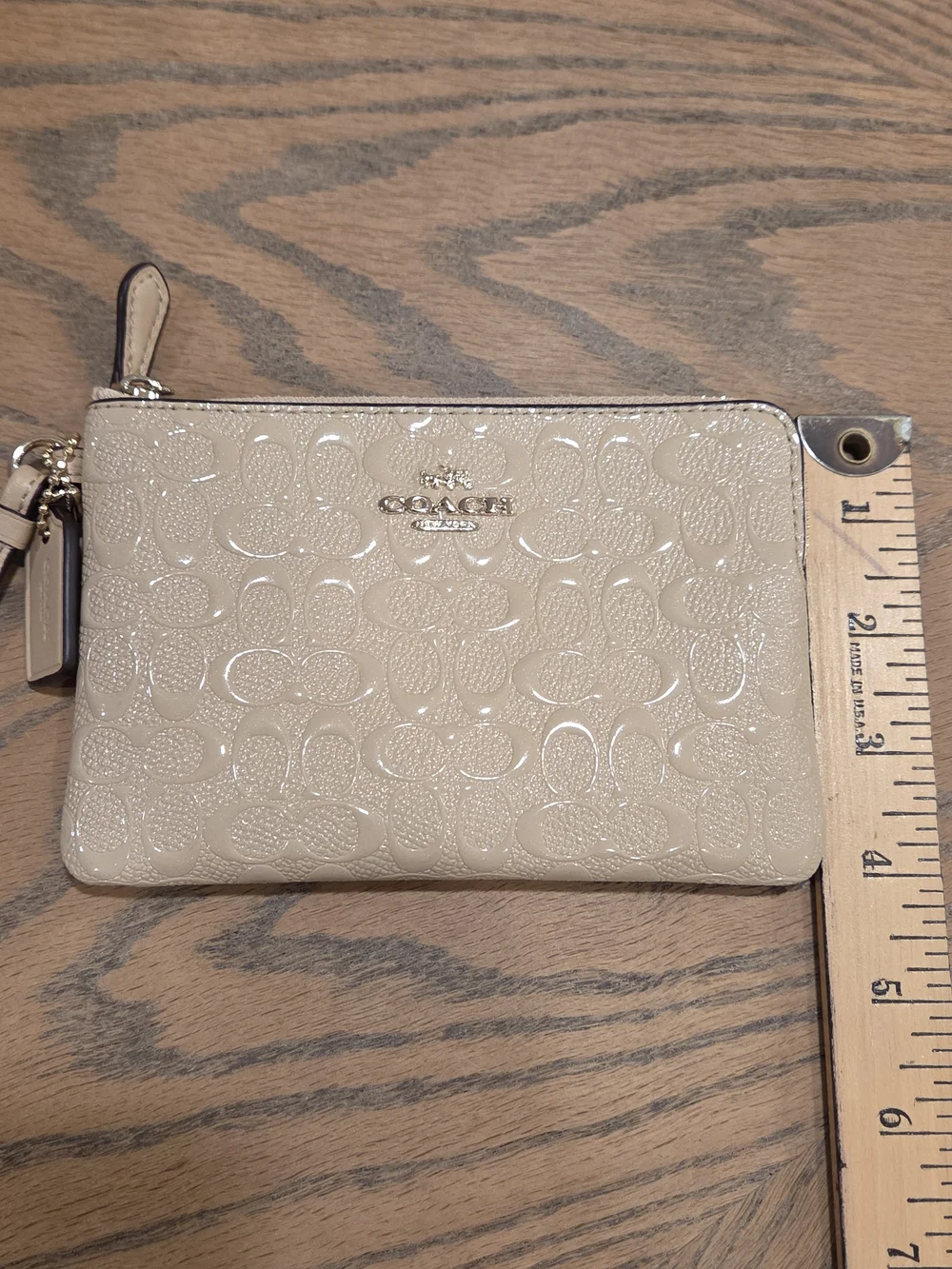 Coach Corner Zip Wristlet Women Small Beige Monogram Patent Y2K Luxury Pouch